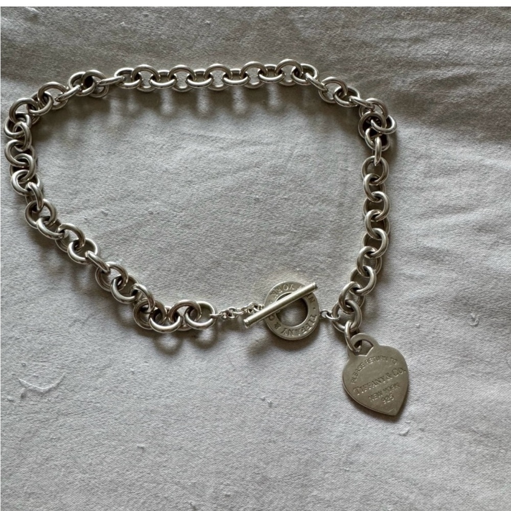 Tiffany toggle necklace